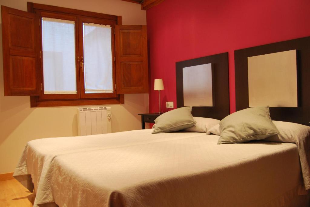 Apartamentos Plaza Mayor Llanes Oda fotoğraf